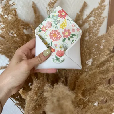 Petite enveloppe 🌷 décorative murale en argile 